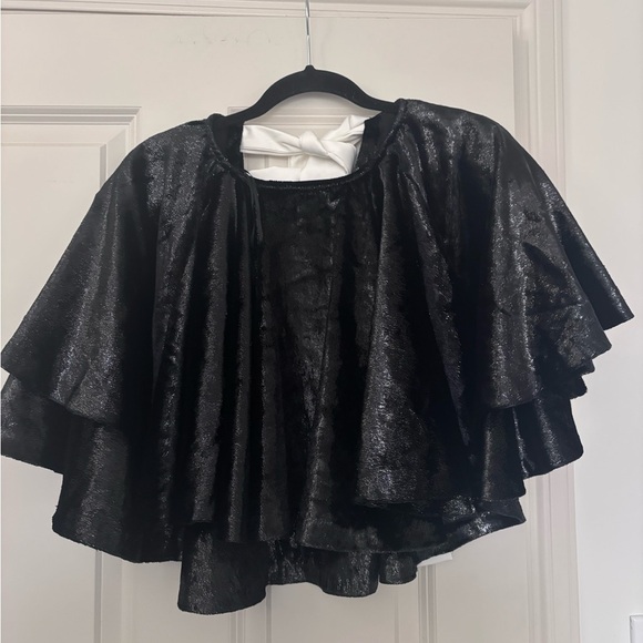 Zara Black and White Cape with Bow - Picture 4 of 4